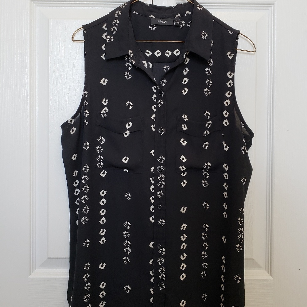 Apt 9 Black Sleeveless Patterned Blouse